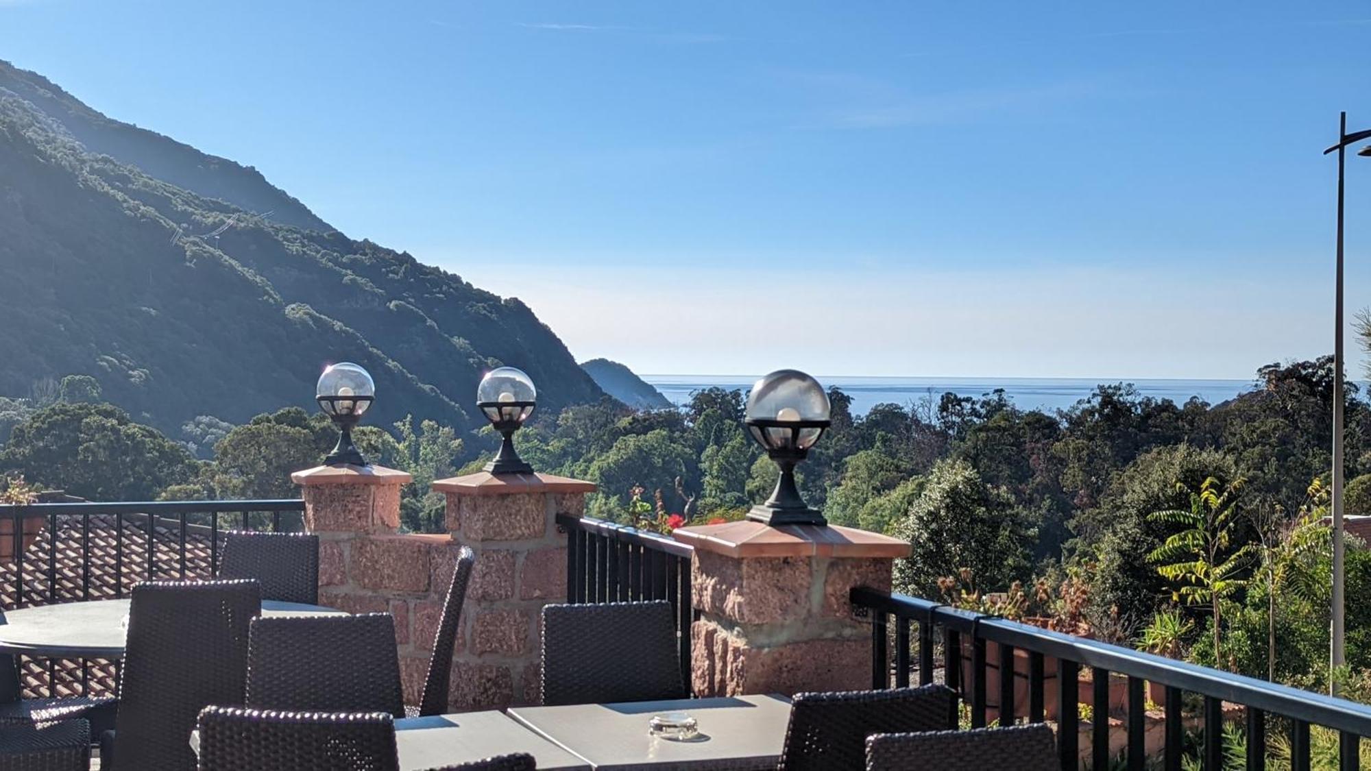 Le Porto T3 55M2 Vue Mer Immeuble Traditionnel En Pierre De Taille Avec Prestations Exceptionnelles Barbecue Ordinateur Videosurveillance Terrasse Panoramique Exteriér fotografie
